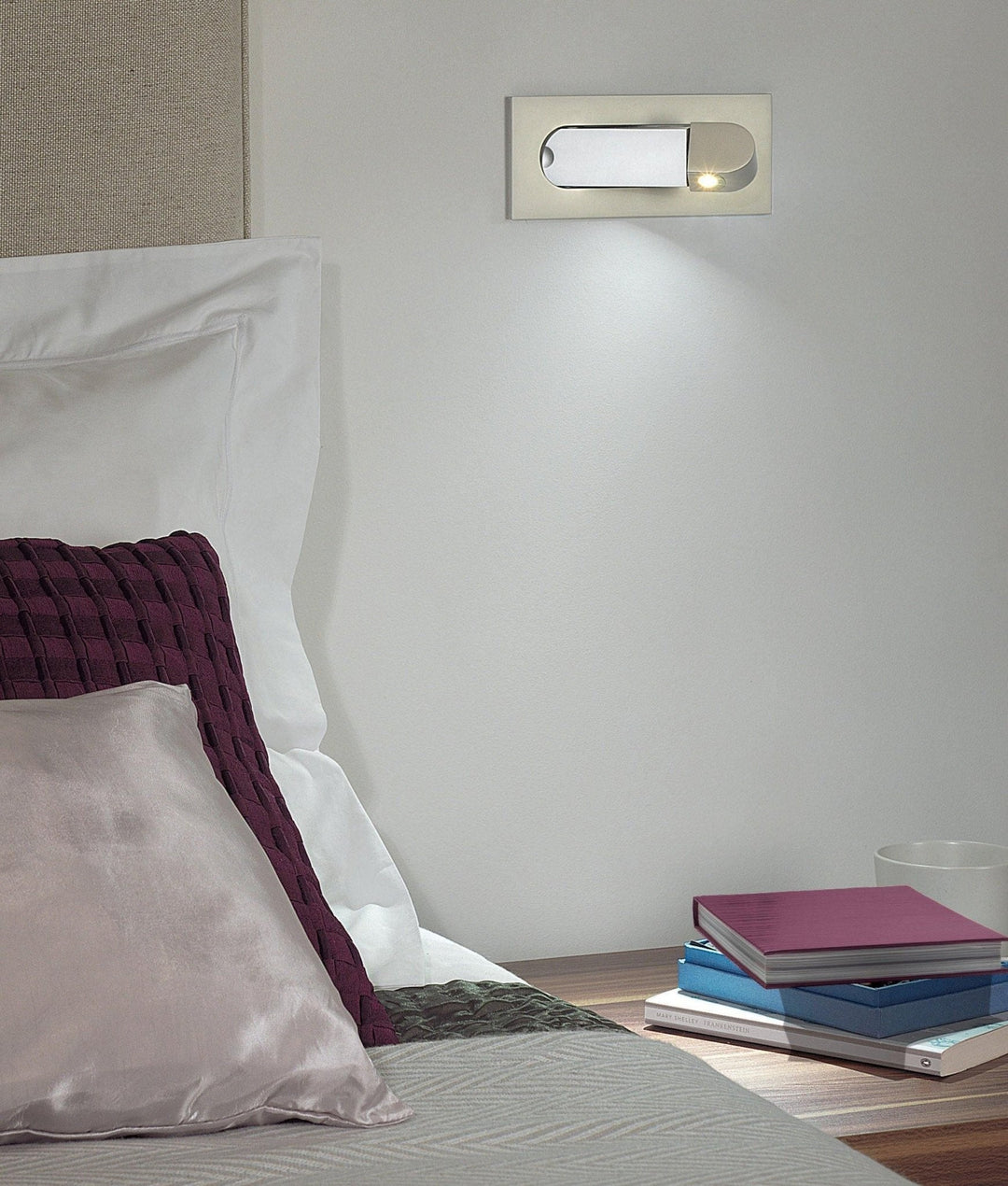 Nowoczesna Lampa LED na Stolik Nocny