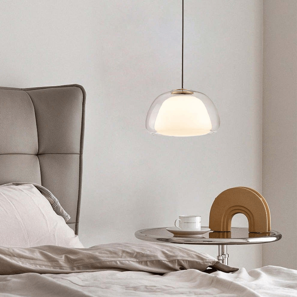 Nowoczesna lampa wisząca z mlecznego szkła