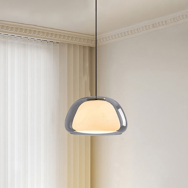 Nowoczesna lampa wisząca z mlecznego szkła