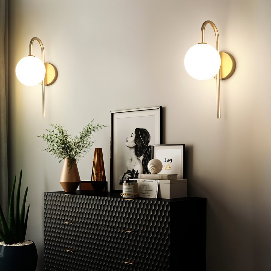 Lampa ścienna Nidia