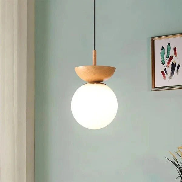 Skandynawska lampa wisząca półdrewniana