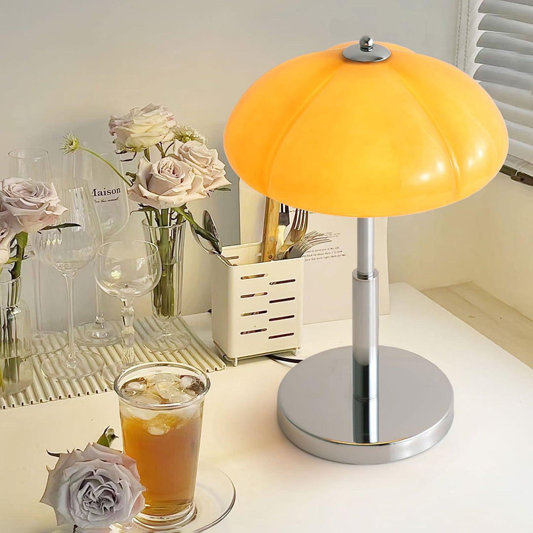 Lampa stołowa Bauhaus z grzybem
