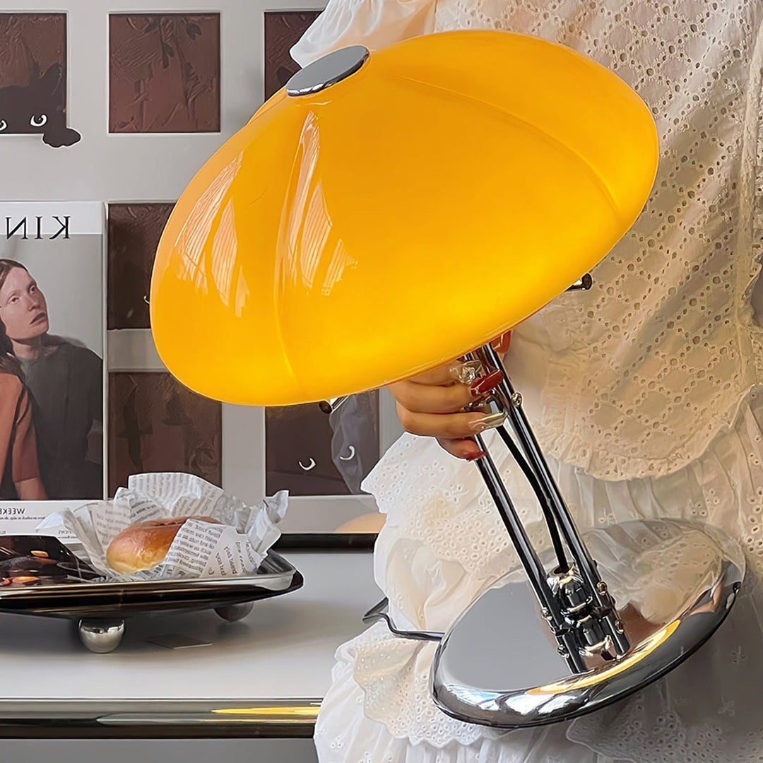 Lampa stołowa Bauhaus z grzybem