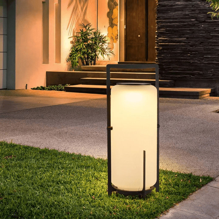 Lampa patio na energię słoneczną