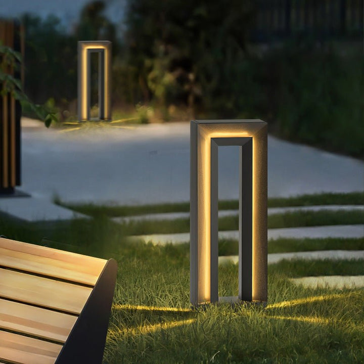 Lampa ogrodowa Prism Pathway