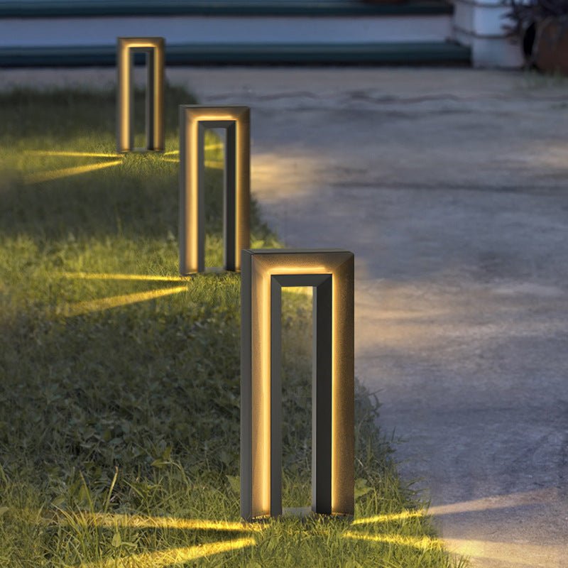 Lampa ogrodowa Prism Pathway