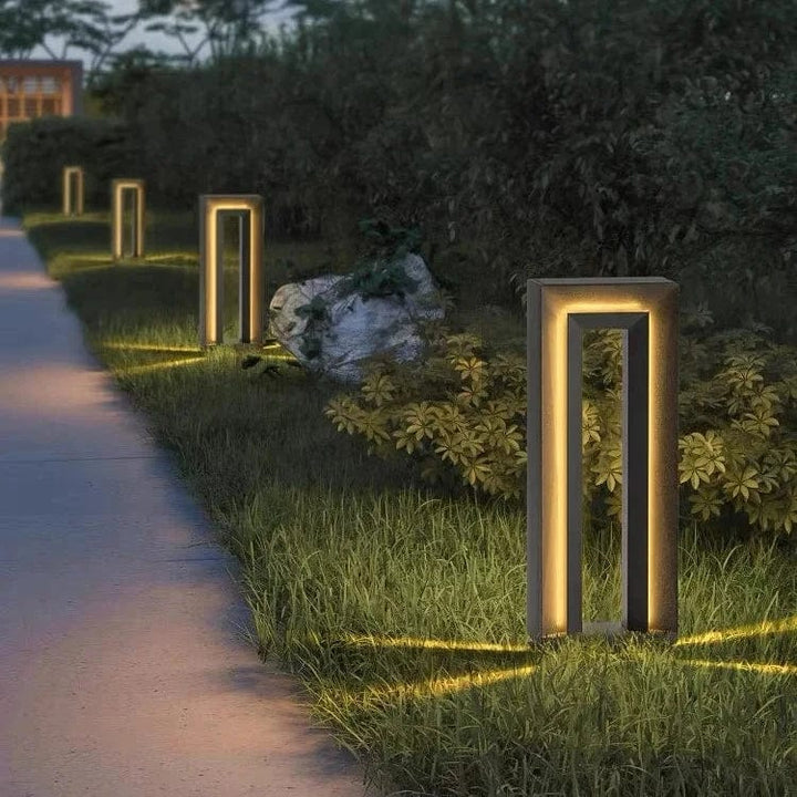 Lampa ogrodowa Prism Pathway
