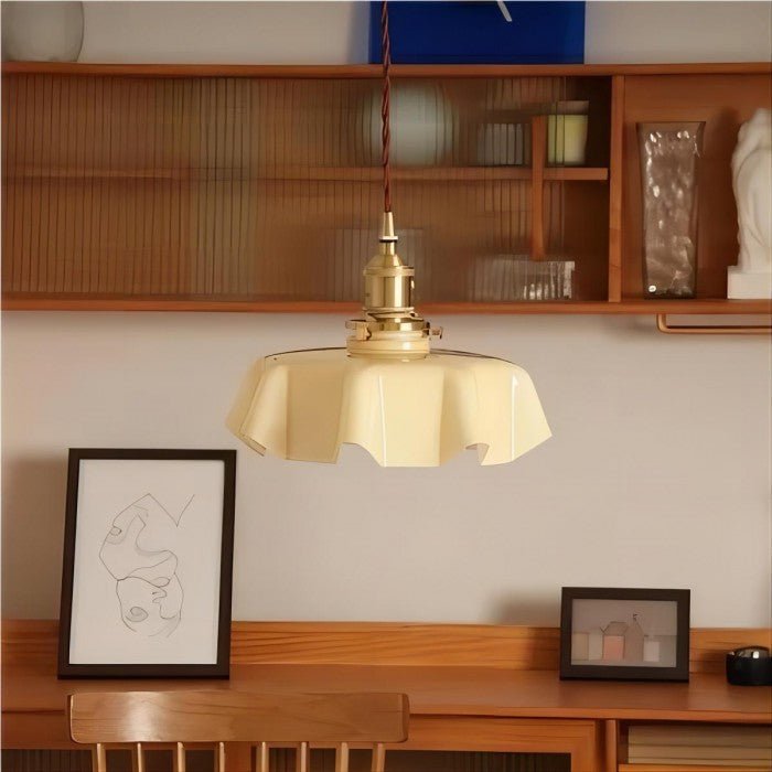 Retro Szklana Lampa Wisząca w Kształcie Kwiatu