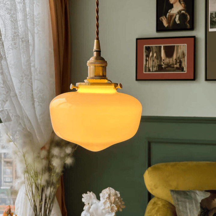 Retro mosiężna lampa wisząca z lampionem