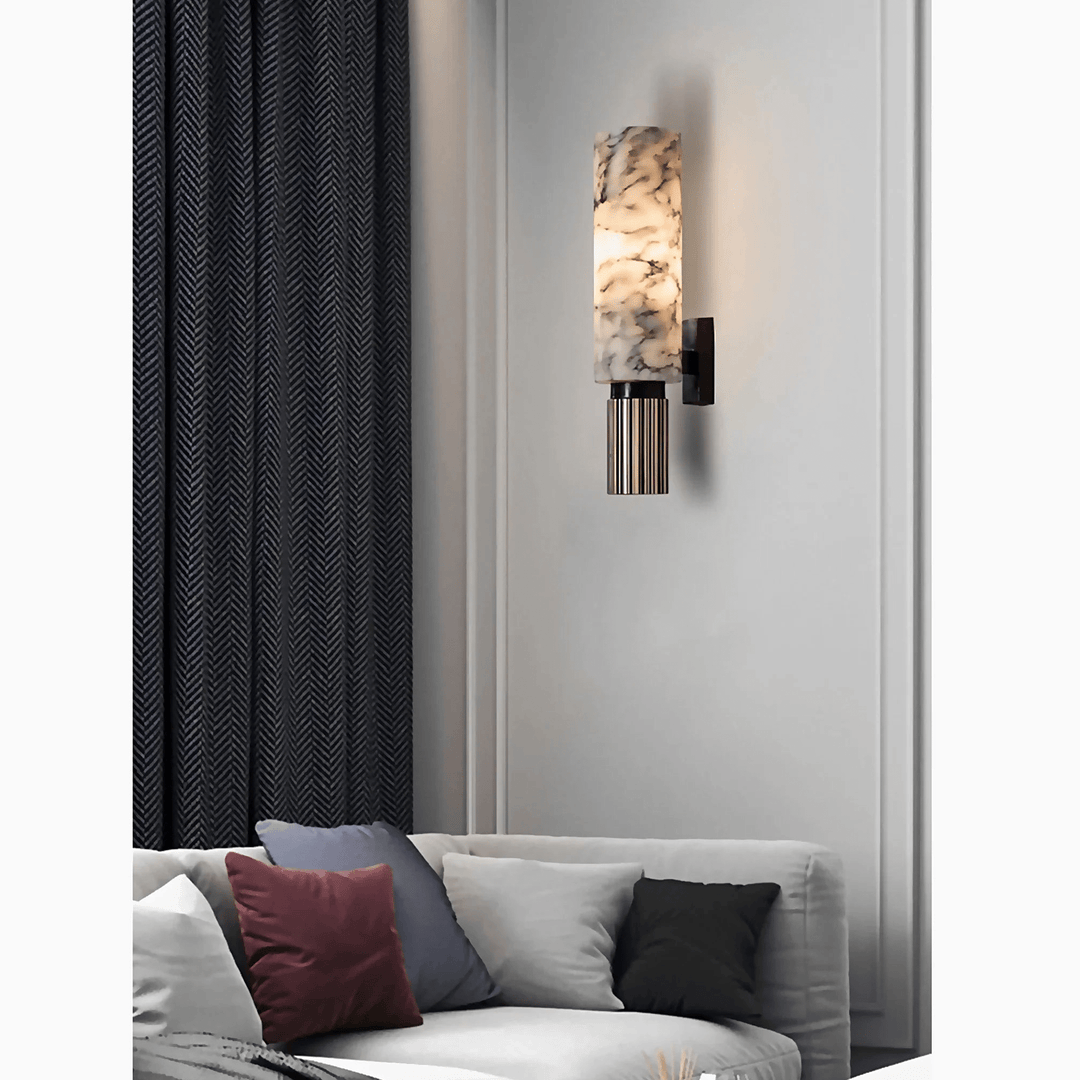 Marmurowa lampa ścienna