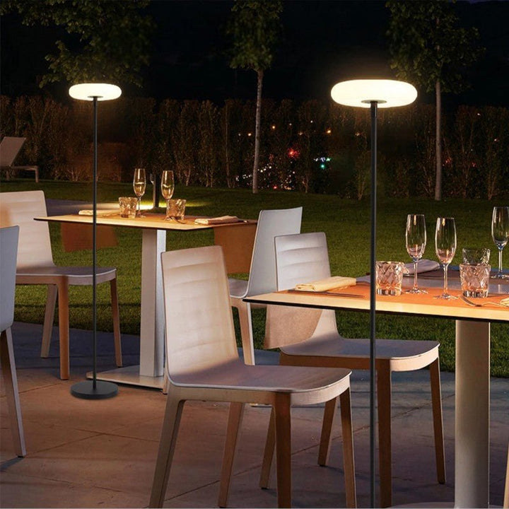 Lampa zewnętrzna Signature na energię słoneczną