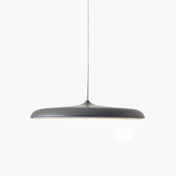 Lampa wisząca w stylu skandynawskim