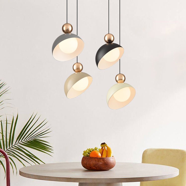 Designerska regulowana lampa wisząca – metalowa lampa sufitowa