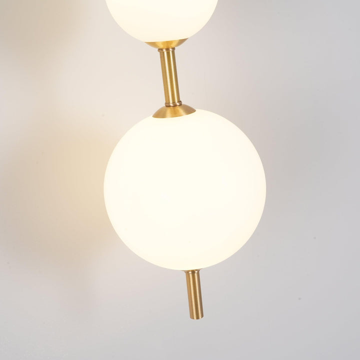 Pionowa Lampa Ścienna z Szklaną Kulą