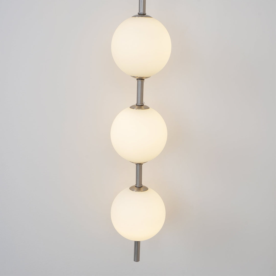 Pionowa Lampa Ścienna z Szklaną Kulą