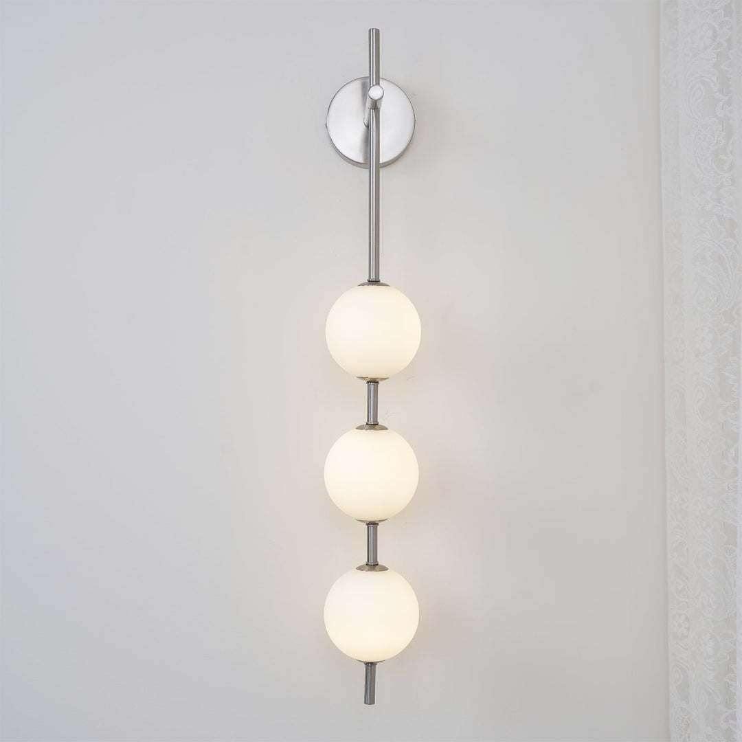 Pionowa Lampa Ścienna z Szklaną Kulą