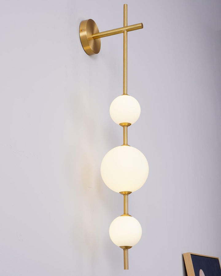 Pionowa Lampa Ścienna z Szklaną Kulą