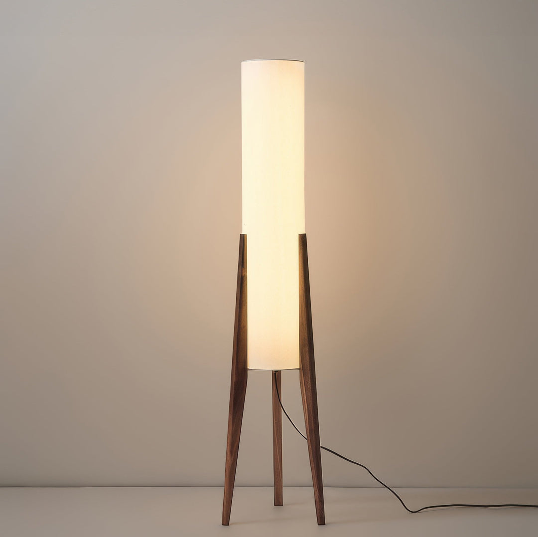 Lampa podłogowa z orzecha - sztuka z litego drewna