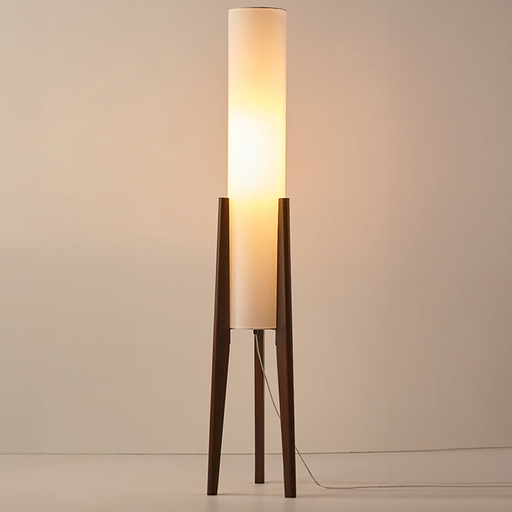 Lampa podłogowa z orzecha - sztuka z litego drewna
