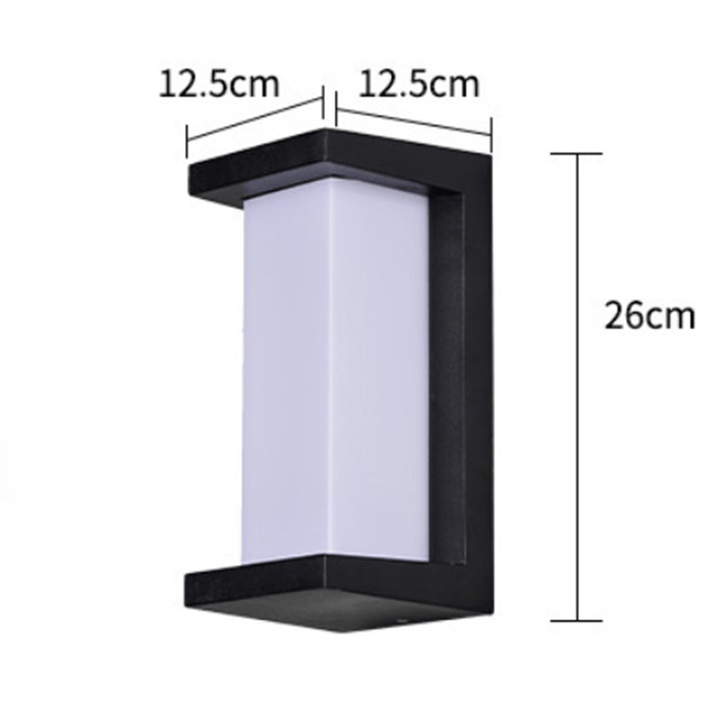 Lampa ścienna czarno-biała