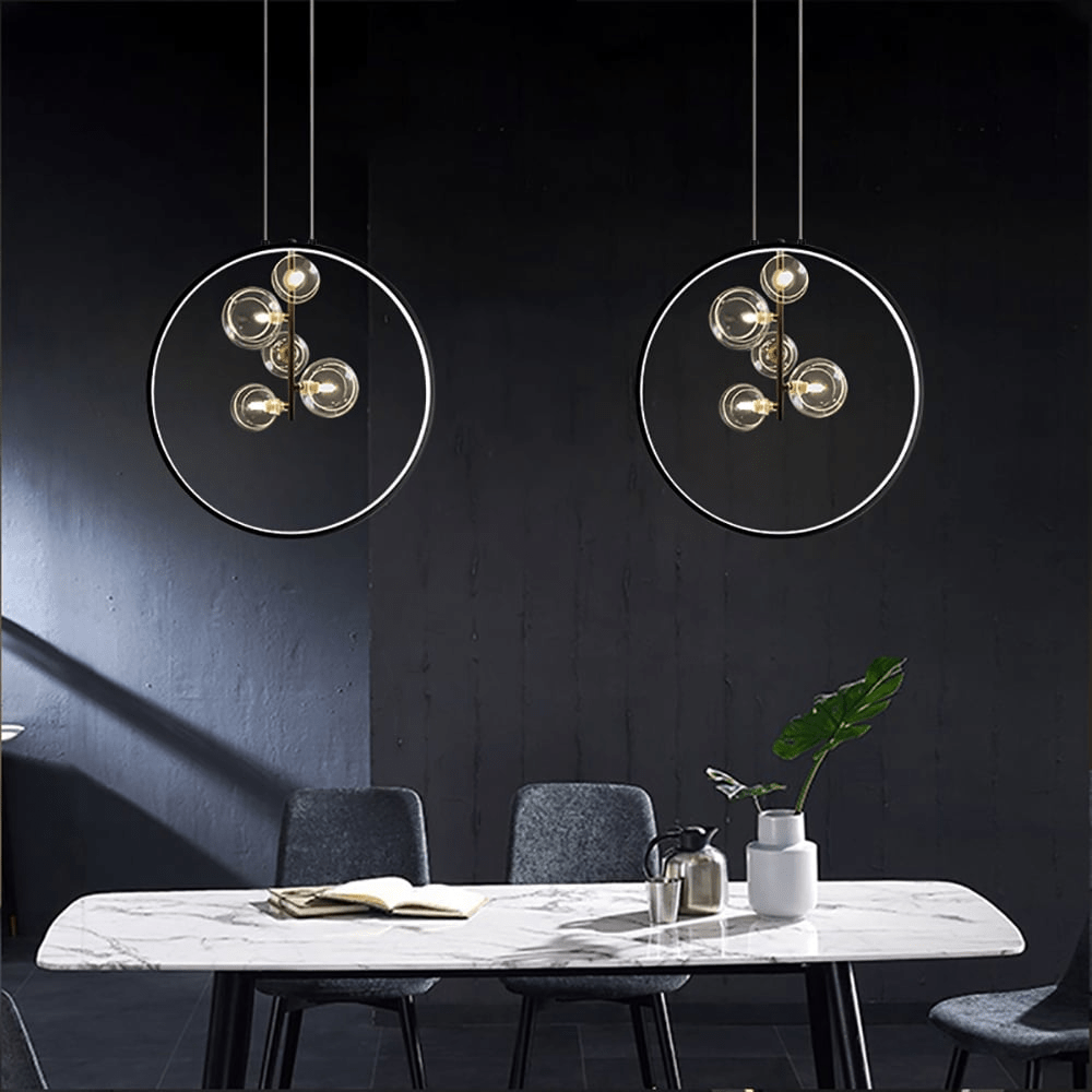 Czarna Lampa Wisząca Minimalistyczna Szklana Kula LED