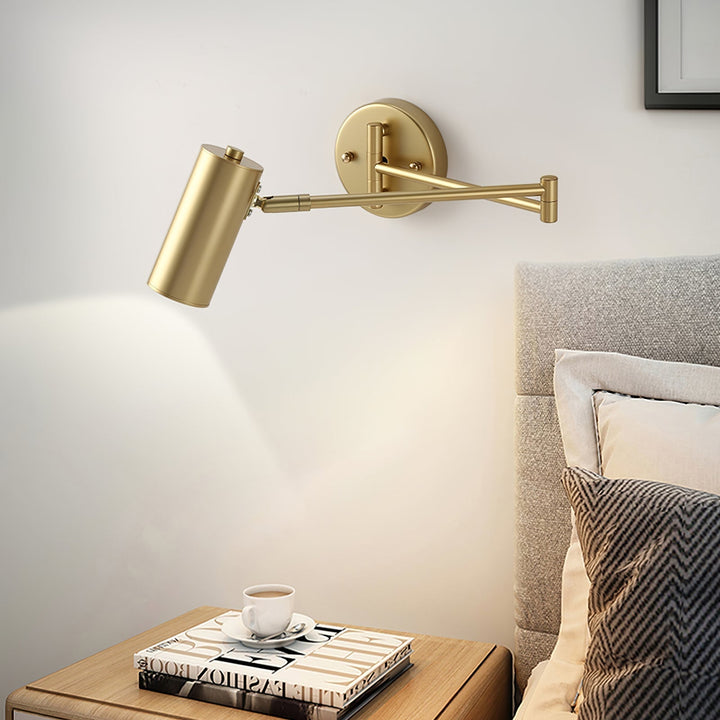 Lampa ścienna z ruchomym ramieniem