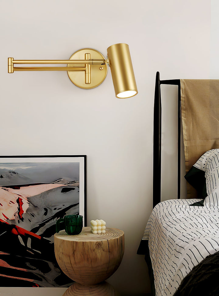 Lampa ścienna z ruchomym ramieniem
